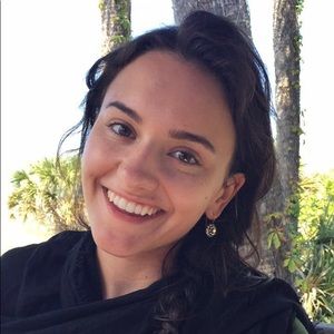 Meet your Posher, Marisa